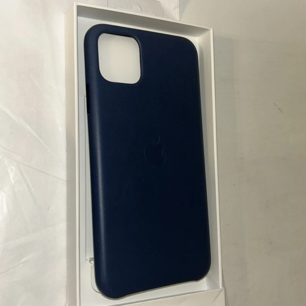 Genuine Apple Leather Case for iPhone 11 Pro Max - Midnight Blue NEW IN BOX